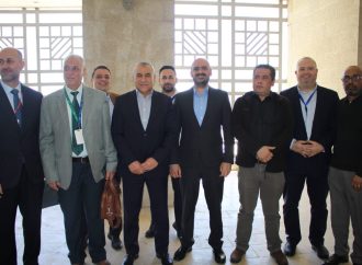 بالصور : إدارة مستشفيات البشير تنهي جميع مراحل اعادة التقييم لشهادة اعتماد المستشفيات من مجلس اعتماد المؤسسات الصحية .