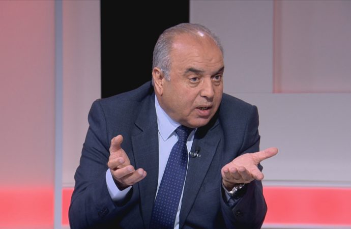 وزير التعليم العالي يعمم على الجامعات بضرورة التعاون مع طلبة “خدمة العلم”