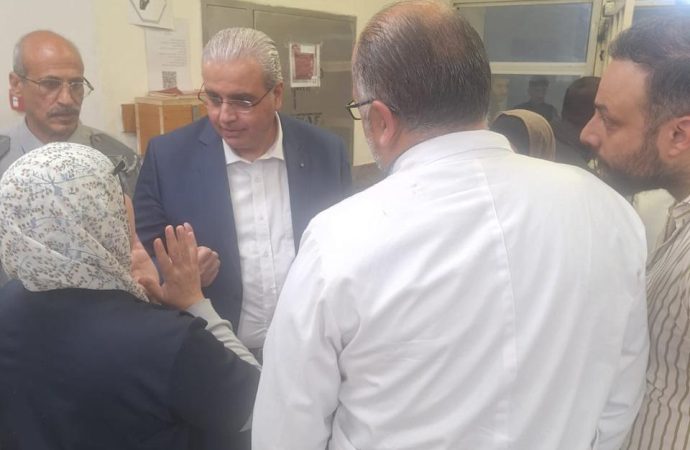 بالصور : البدور يقوم  بزيارة ليلية لطوارئ مستشفى الأمير فيصل .