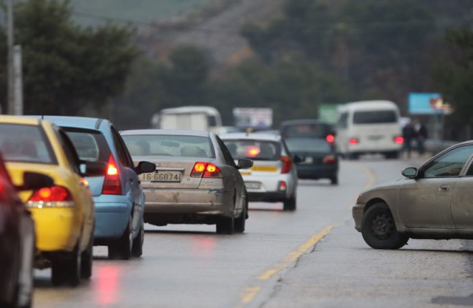 أجواء باردة نسبيا وغائمة جزئيا في أغلب المناطق