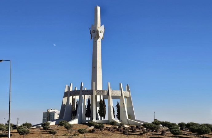 إزالة دوار التطبيقية في شفا بدران واستبداله بإشارات ضوئية