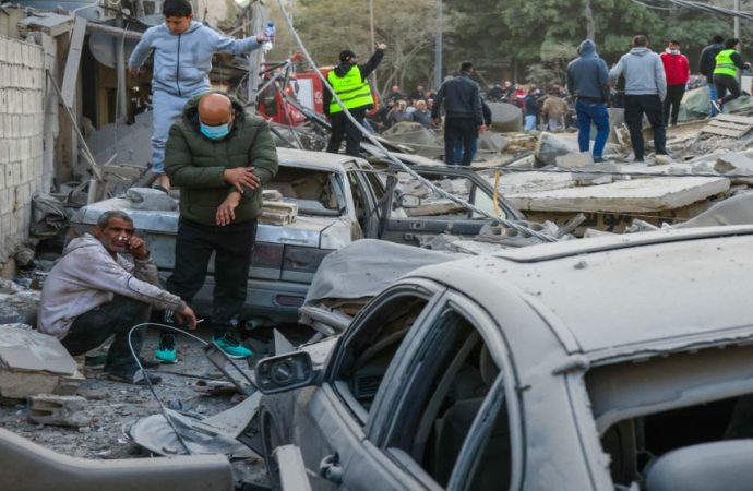 العثور على جثة الصحفية اللبنانية آمال خليل تحت الأنقاض بعد غارة إسرائيلية