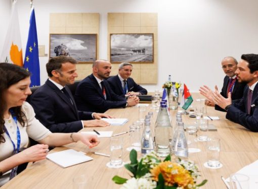 ولي العهد يدعو لتكثيف الجهود الدولية لوقف إجراءات الضم في الضفة الغربية