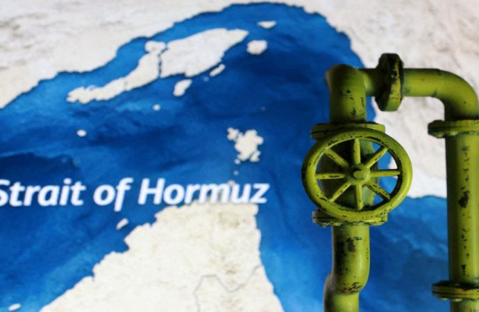 صندوق النقد: إغلاق مضيق هرمز قد يهدد بإشعال أزمة طاقة عالمية “غير مسبوقة”