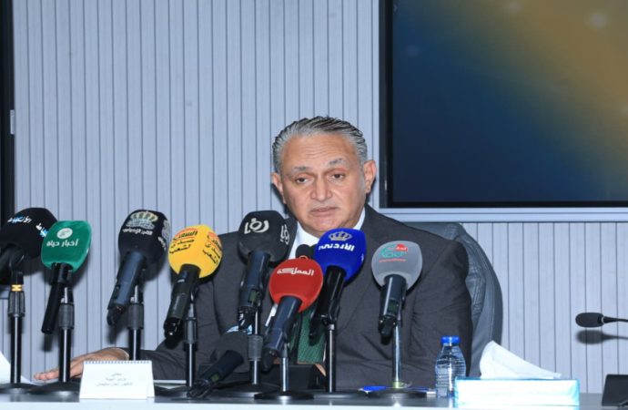 وزير البيئة: جولة تفتيشية على النظافة كل يوم خميس في منطقة البحر الميت