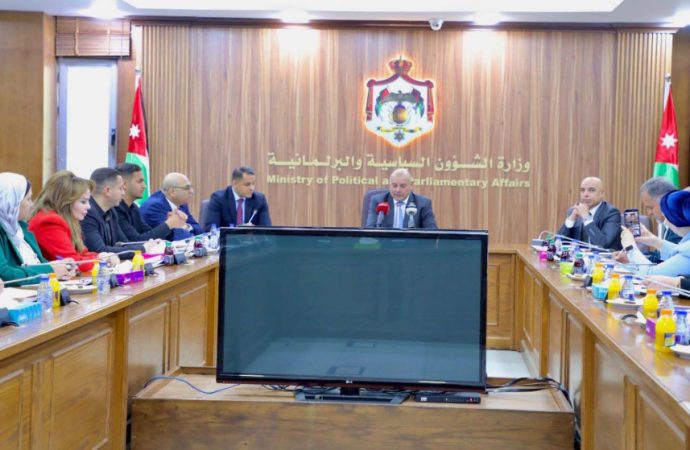 وزير الشؤون السياسية: المرحلة المقبلة تتطلب مزيدا من العمل المؤسسي