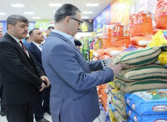 وزير الصناعة يؤكد وفرة السلع في “المؤسستين المدنية والعسكرية”