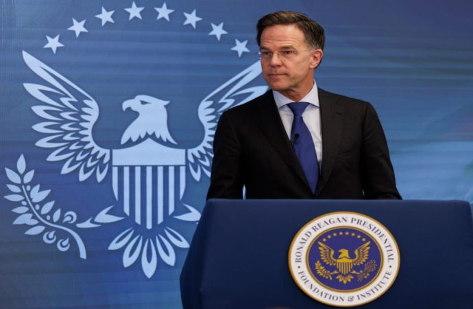 حلف شمال الأطلسي: دول الحلف تبذل قصارى جهدها لتلبية طلبات ترامب