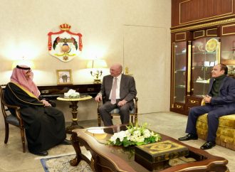 الفايز: توسيع دائرة الحرب سيؤدي إلى المزيد من والفوضى والدمار