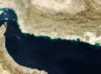 تجارة عمان: فتح مضيق هرمز سينعكس على أسعار السلع