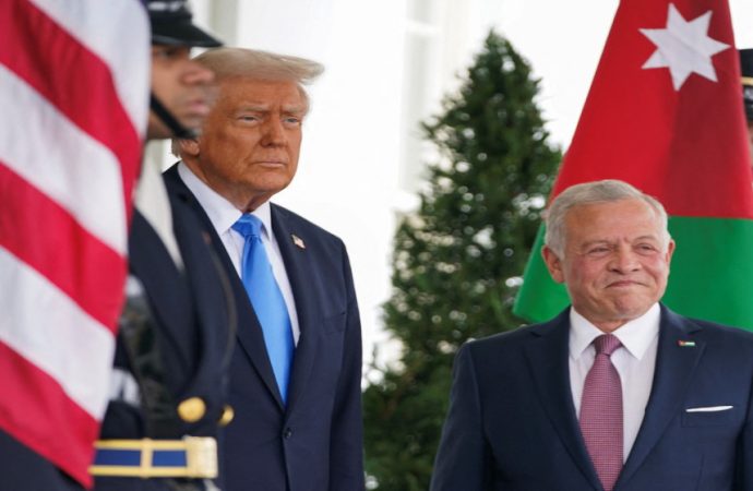 الملك يبحث هاتفيا مع الرئيس الأميركي مجمل التطورات في المنطقة