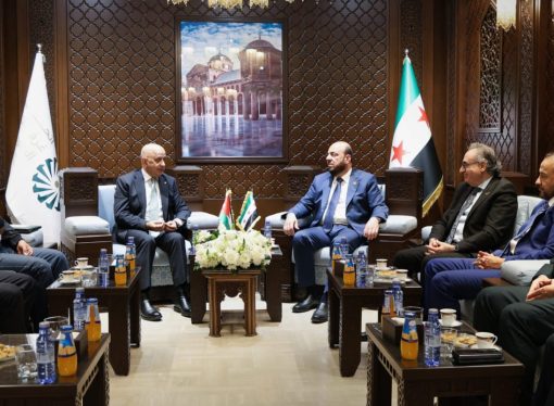 شدد على ضرورة الإسراع بتشكيل مجلس الأعمال المشترك