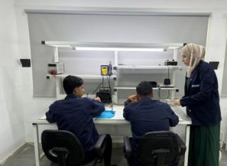 للعام التاسع عشر على التوالي زين تطلق دورات مجانية جديدة للتدريب على صيانة الأجهزة الخلوية وأجهزة الألعاب الإلكترونية