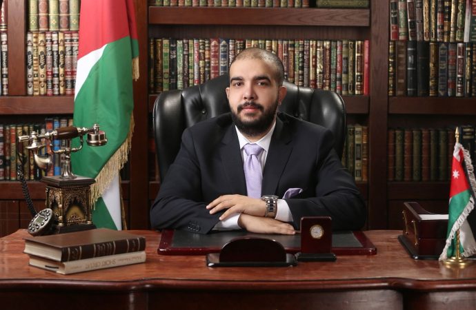 الطراونة يكتب … الحسم من أجر العامل بين الجواز والتعسف