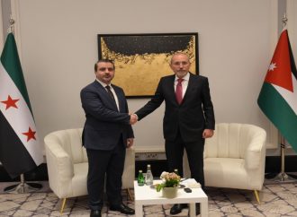الصفدي والشيباني يبحثان هاتفيا تعزيز العلاقات وجهود استعادة التهدئة بالمنطقة