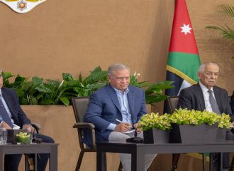 الملك: الزرقاء “مدينة العسكر” وأهلها يجسدون قيم النخوة والتضحية وحب الوطن