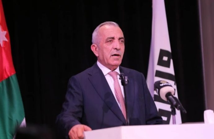 وزير الثقافة من جرش: مشروع السردية يوثق الإرث الحضاري ويقرأ نشاط الإنسان وأثره في وجدان الأردني