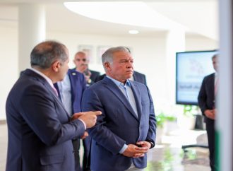 الملك يوجه الحكومة لإنشاء مركز صحي شامل لخدمة محافظة الزرقاء