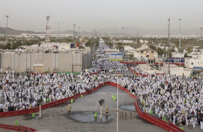 الأوقاف : وفاة حاجة أردنية في مخيمات عرفات