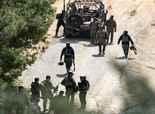 الجيش الإسرائيلي يوسع عملياته البرية بجنوب لبنان لما وراء الخط الأصفر