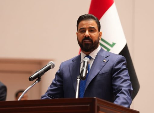 الزيدي يدعو الفصائل المسلحة للعمل تحت مظلة الدولة