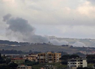 جيش الاحتلال الإسرائيلي يستهدف شخصين بغارة جوية جنوبي لبنان
