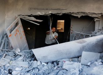 صحة غزة: استمرار النقص الحاد بالأدوية والمستهلكات الطبية يهدد حياة آلاف المرضى