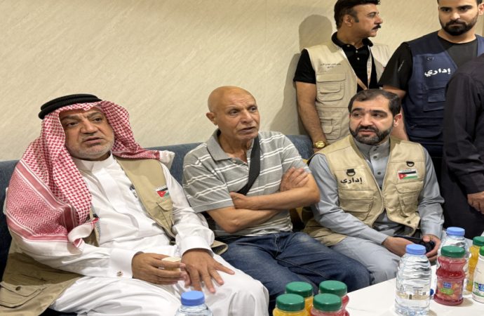 وزير الأوقاف والسفير الأردني يتفقدان أوضاع الحجاج الأردنيين في مكة المكرمة