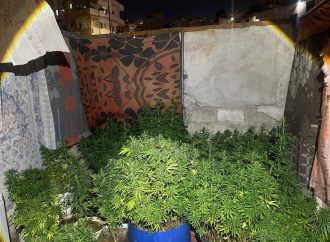 إدارة مكافحة المخدرات تُحبط محاولة تهريب كمّية كبيرة من الكوكايين، وتلقي القبض على مصنف خطير ومسلّح على ارتباط مع عصابات إقليمية لتهريب المخدرات