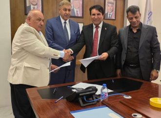 كيمابكو ” والنقابة العامة للعاملين بالبترول والكيماويات توقعان اتفاقية عمالية