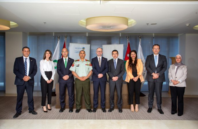 تجديد الشراكة بين بنك صفوة الإسلامي وصندوق الإئتمان العسكري لدعم المتقاعدين العسكريين ضمن برنامج “رفاق السلاح”
