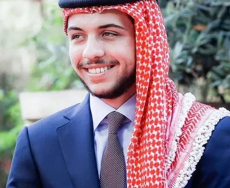 عمان الاهلية تهنىء بعيد ميلاد سمو ولي العهد