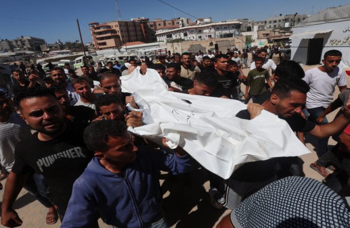 ارتفاع حصيلة الشهداء في قطاع غزة إلى 72996 منذ بدء العدوان الإسرائيلي