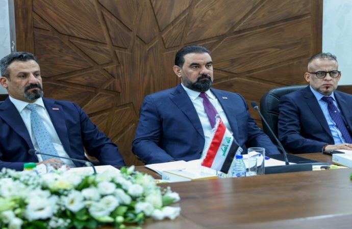 الحلبوسي: أنبوب النفط بين البصرة والعقبة خيار استراتيجي يخدم البلدين