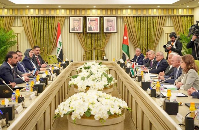 الفايز والحلبوسي يؤكدان أهمية مد أنبوب النفط العراقي عبر الأردن