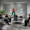 الملك يلتقي عمدة مدينة أرلينغتون في ولاية تكساس الأميركية جيم روس