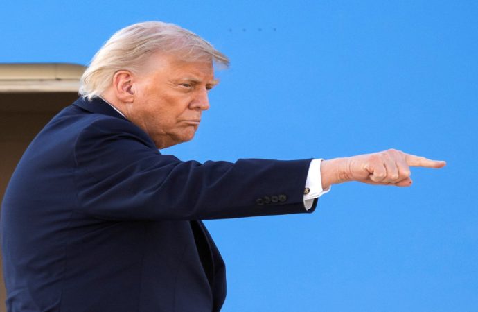 ترامب يطلب من الكونغرس تمويلا إضافيا لتغطية تكاليف حرب إيران
