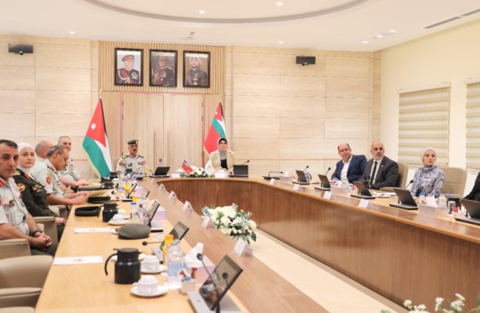 توقيع مذكرة تفاهم بين القوات المسلحة والمؤسسة العامة للغذاء والدواء