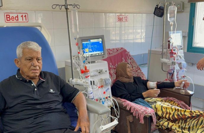 مجمع الشفاء الطبي في غزة: نحو 50٪ من أجهزة غسيل الكلى توقفت عن العمل