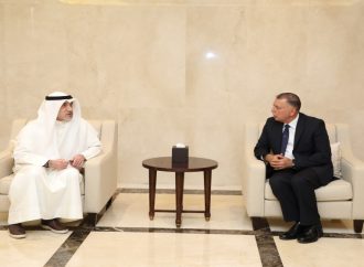 وزير الداخلية يستقبل نظيره الكويتي