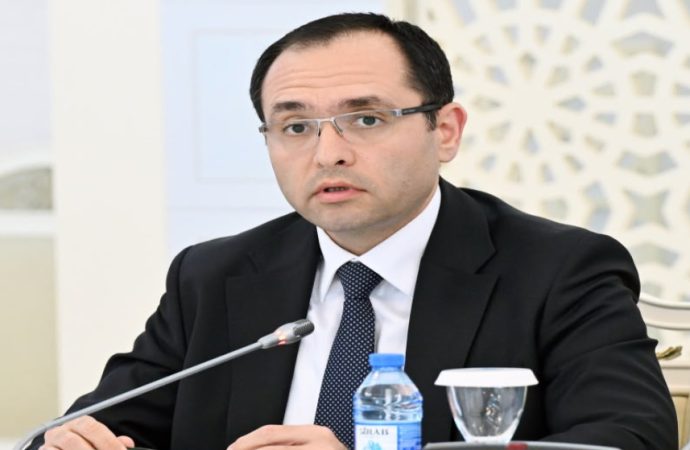 وزير الزراعة الأذري: ترتيبات لإبرام مذكرة تفاهم وتشكيل فريق عمل مع الأردن لتعزيز التعاون الزراعي