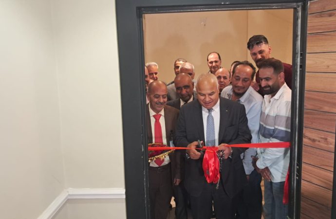 وزير العمل يفتتح المبنى الجديد لمديرية عمل إربد