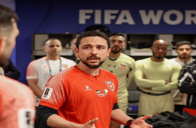 ولي العهد للاعبي المنتخب: نحبكم ونقدّر مجهودكم.. ما قصرتوا يا النشامى