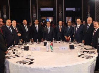 مندوباً عن رئيس الوزراء.. أبو غزالة يرعى انطلاق المؤتمر التاسع لرجال الأعمال والمستثمرين الأردنيين في الخارج