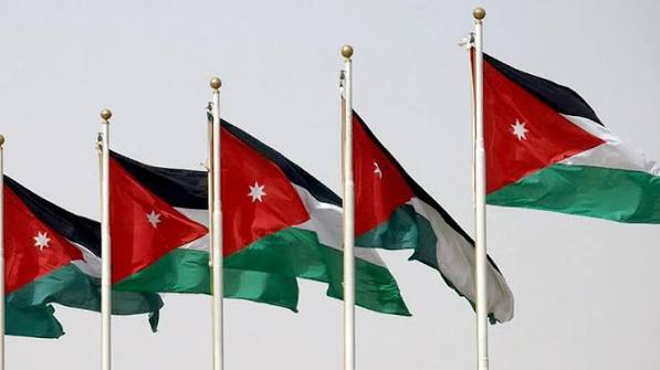 *الحكومة الأردنية ملتزمة بوضع الدين في مسار تنازلي كنسبة من الناتج المحلي الإجمالي إلى ما دون 80% من الناتج المحلي الإجمالي*
