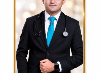الدكتور محمد حراحشه مبروك التخرج