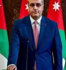 الطراونة يثمن استجابة وزير الصحة لمطالب الكوادر الطبية  في تعديل نظام  ترخيص العاملين في المهن الصحية