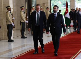 الفراية من دمشق: الأردن يثق بقدرة سوريا بالمضي قدما في مسيرة البناء