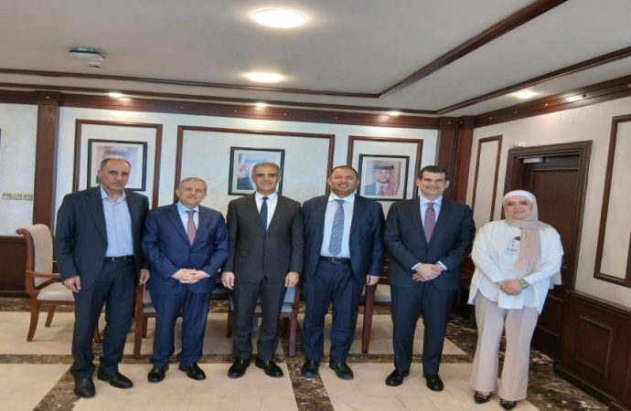 “المستشفيات الخاصة” تبحث مع “الضمان الاجتماعي” سبل تعزيز التعاون ومعالجة إصابات العمل