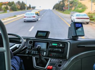 “النقل البري” تبدأ بتركيب أنظمة النقل الذكية على حافلات خط معان – عمّان